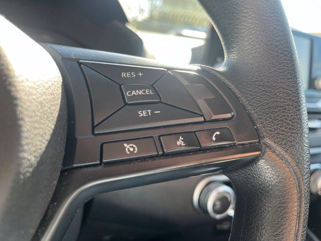 Nissan Altima  2023