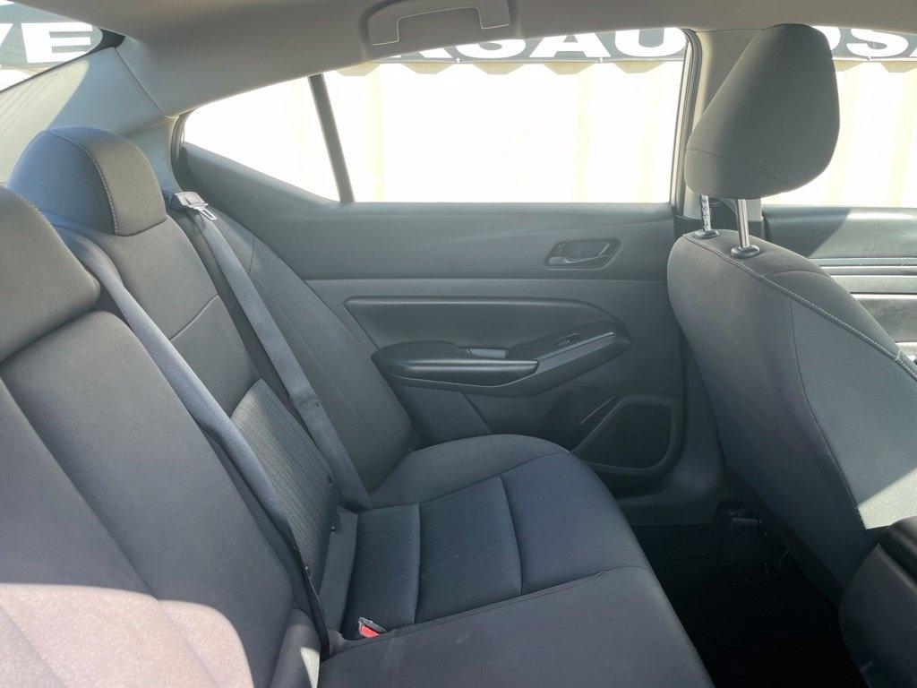 Nissan Altima  2023