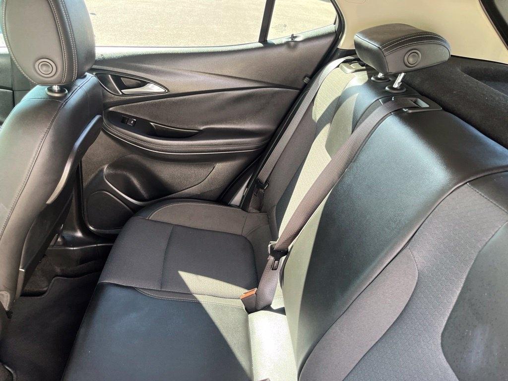 Buick Encore GX  2021