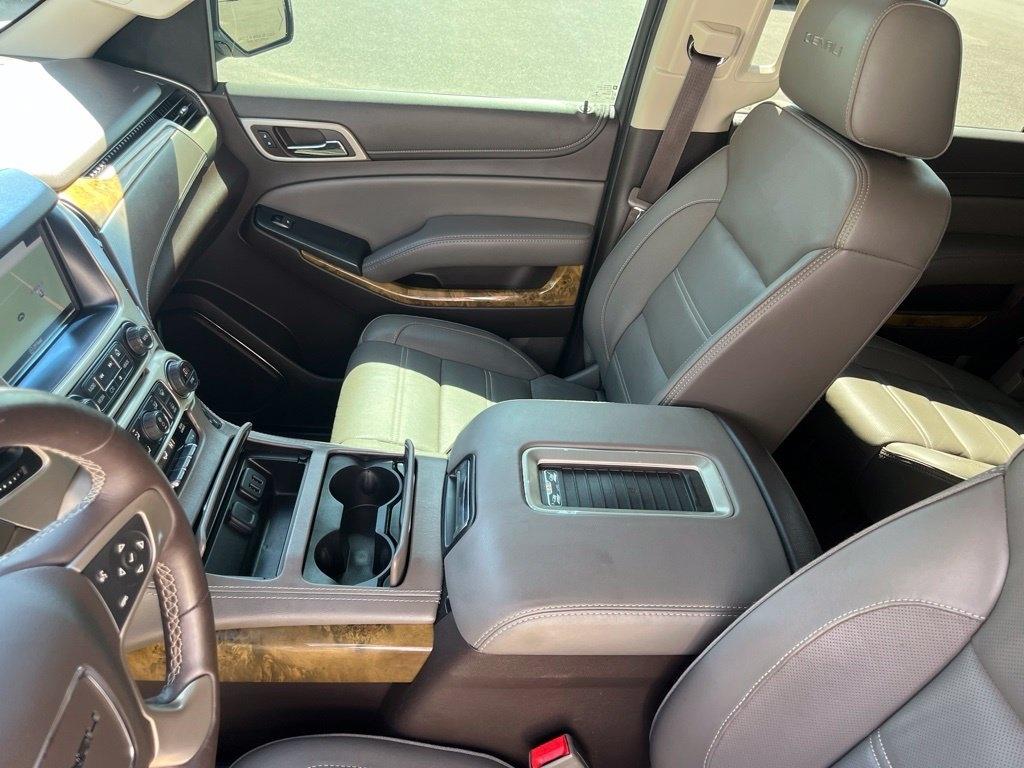 GMC Yukon XL  2017