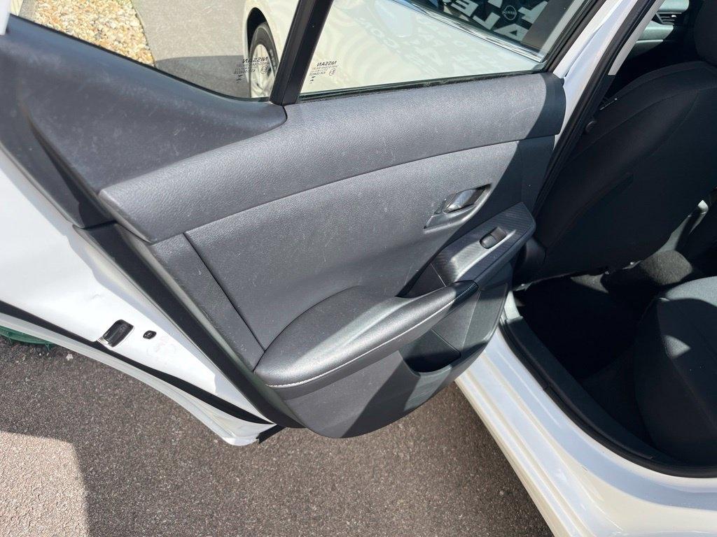 Nissan Sentra  2024