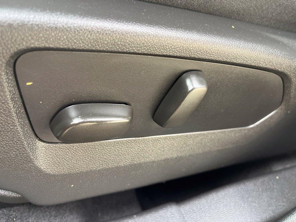 Buick Envision  2023