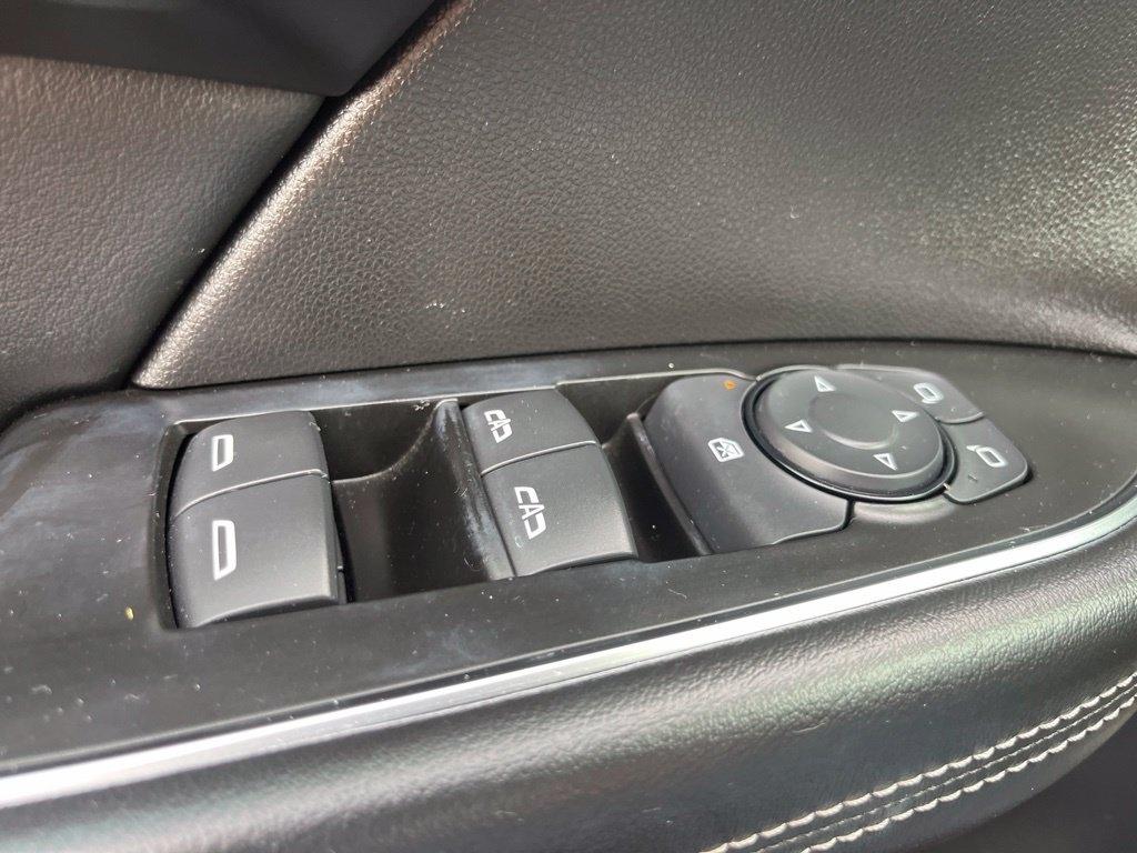 Buick Envision  2023