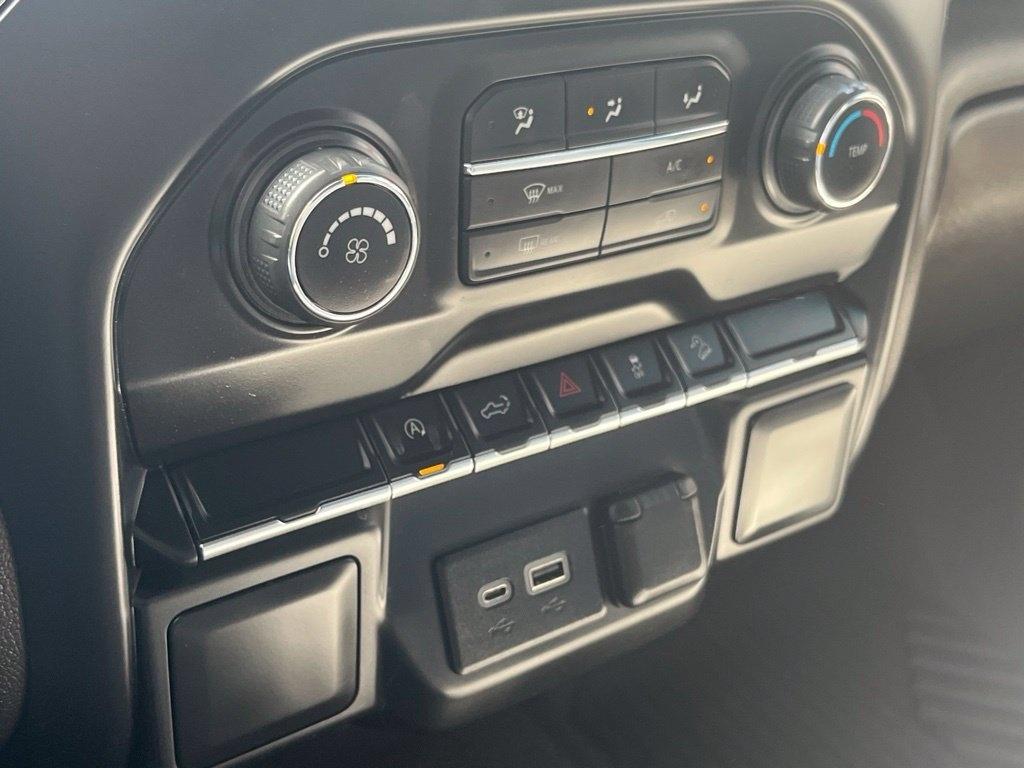 Chevrolet Silverado 1500  2020