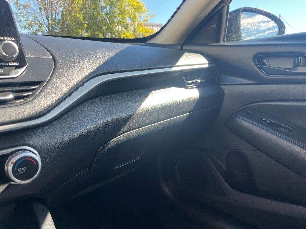 Nissan Altima  2024