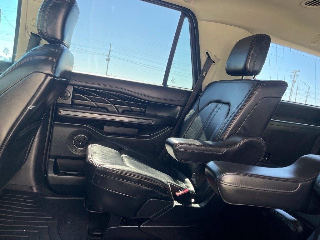 Ford Expedition  2020
