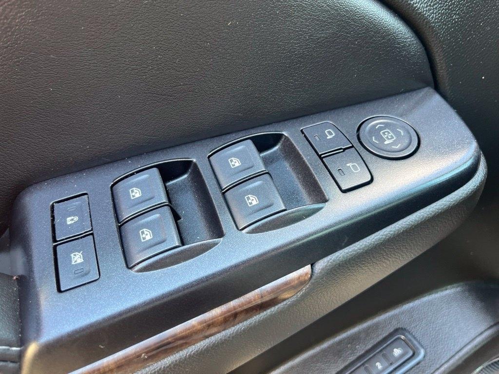 Chevrolet Tahoe  2018