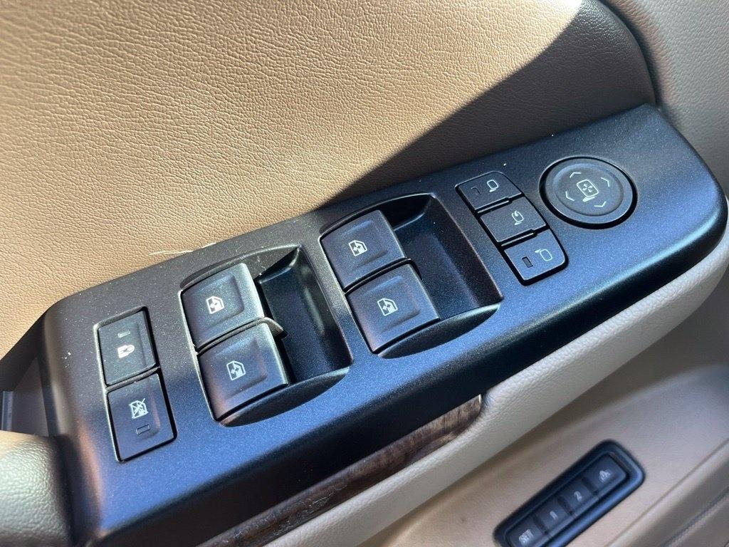 Chevrolet Tahoe  2018