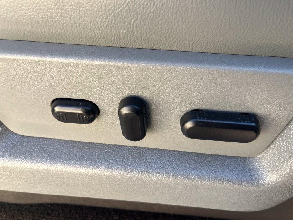 Ford F-150  2011
