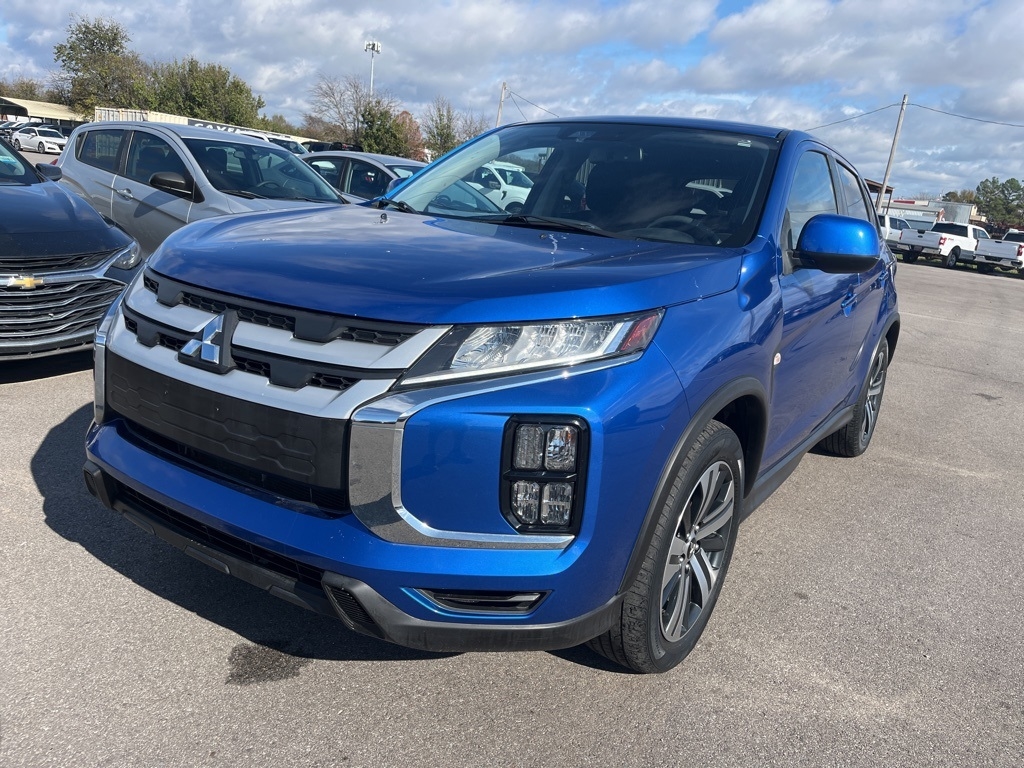 Mitsubishi Outlander Sport  2021