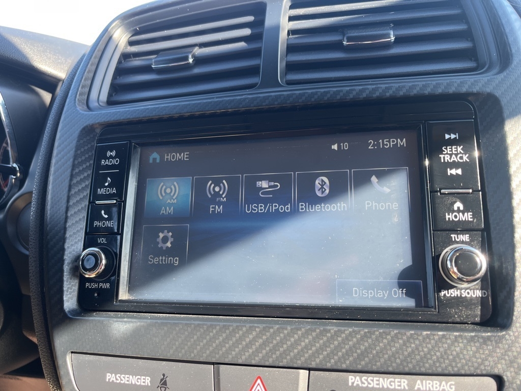 Mitsubishi Outlander Sport  2021