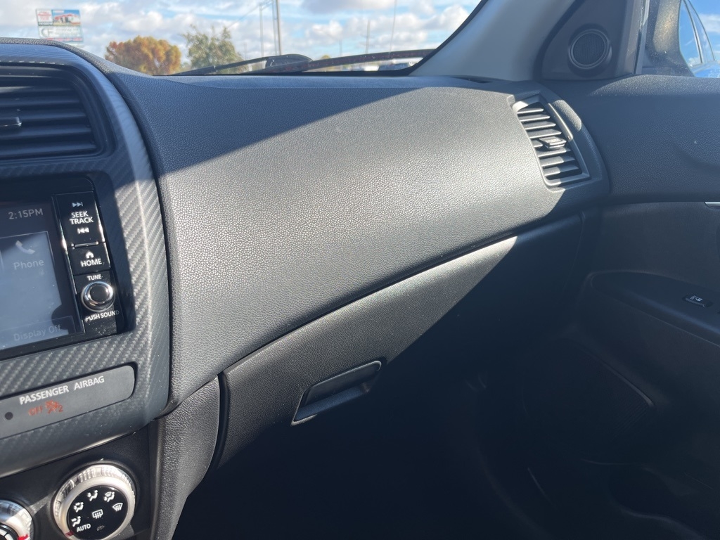 Mitsubishi Outlander Sport  2021