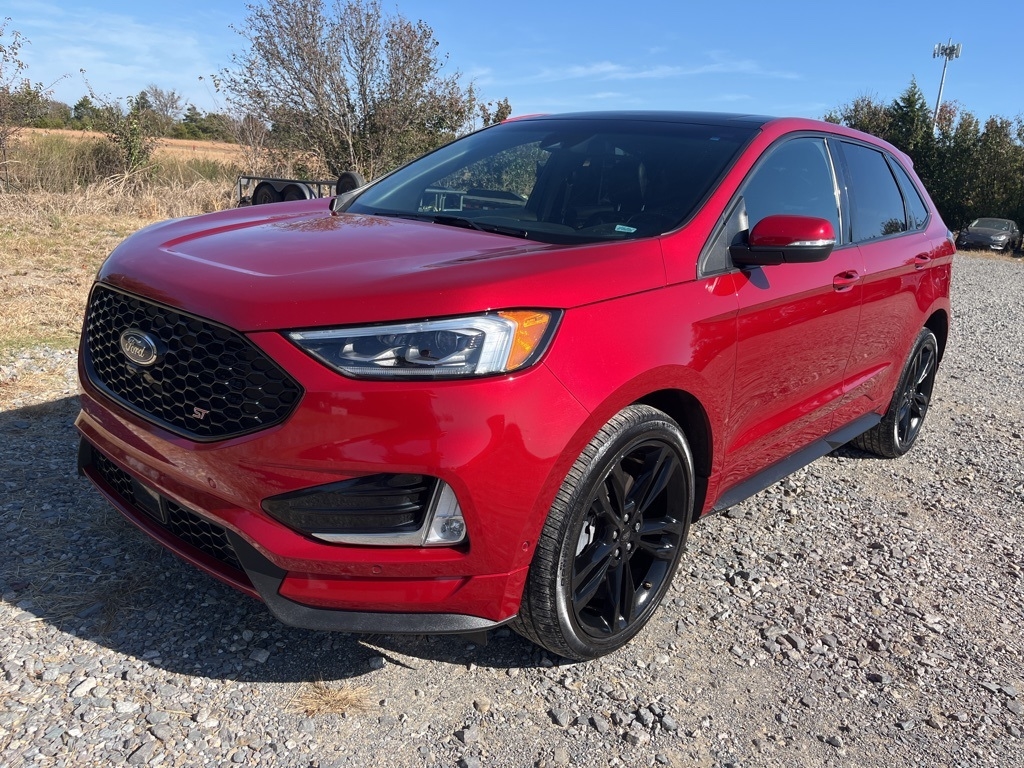 2020 Ford Edge ST