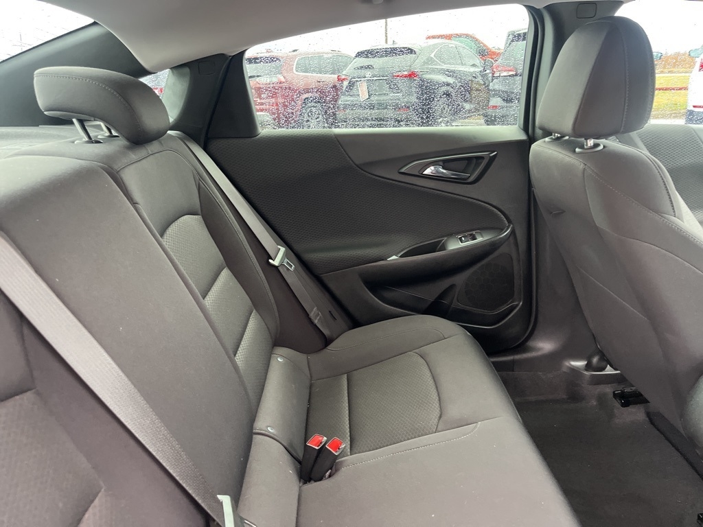 Chevrolet Malibu  2023