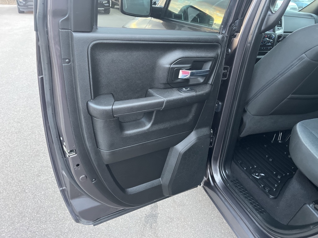 RAM 1500 Classic  2021