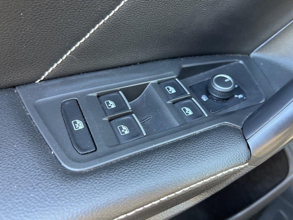 Volkswagen Tiguan  2022