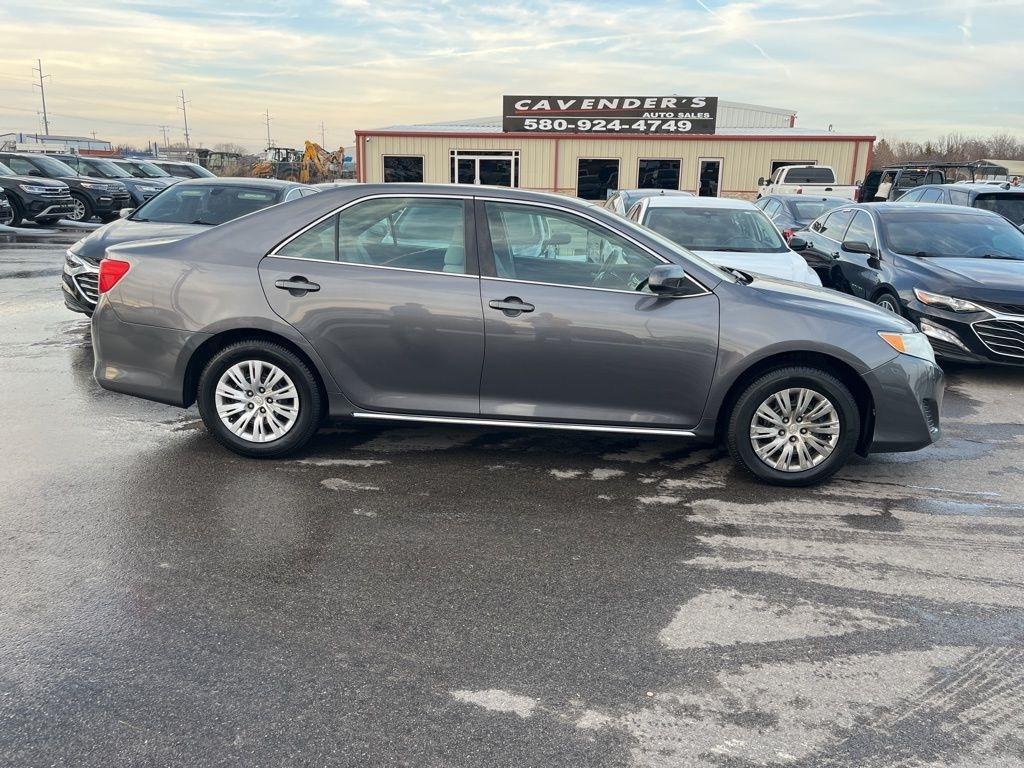 Toyota Camry  2014
