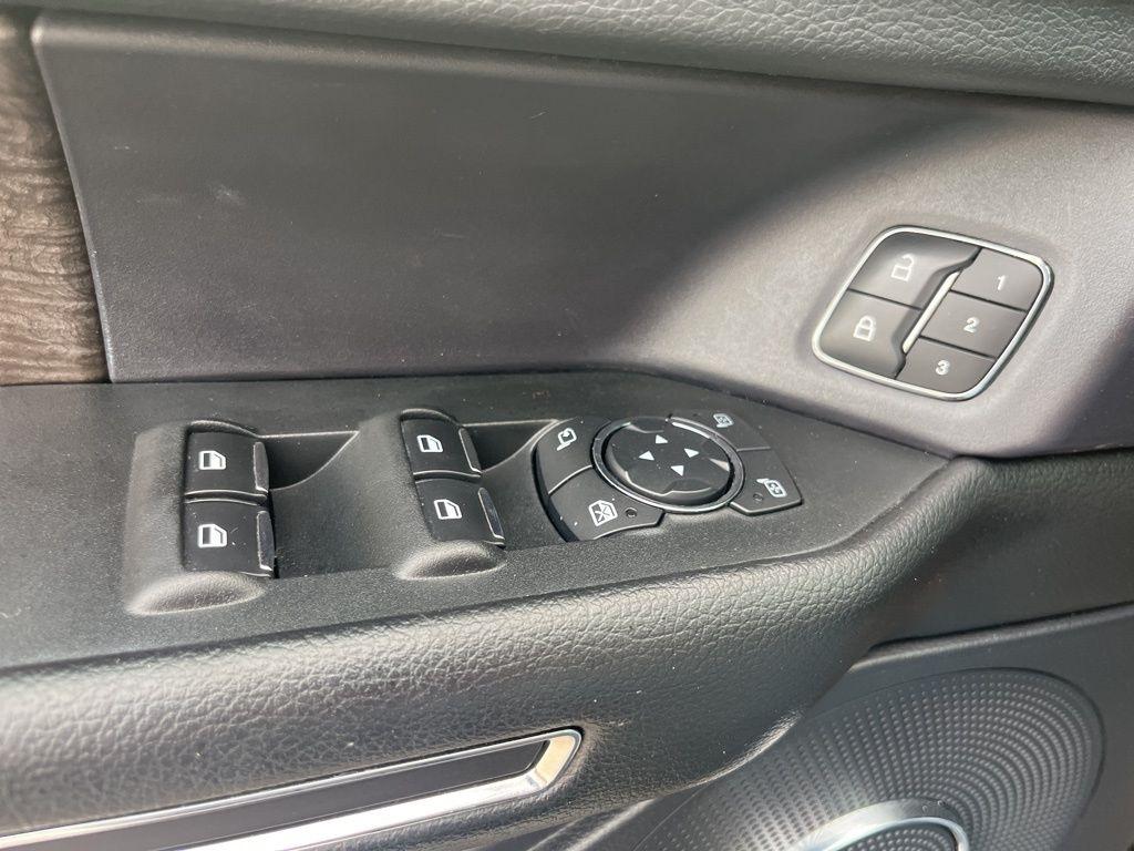 Ford Expedition  2019