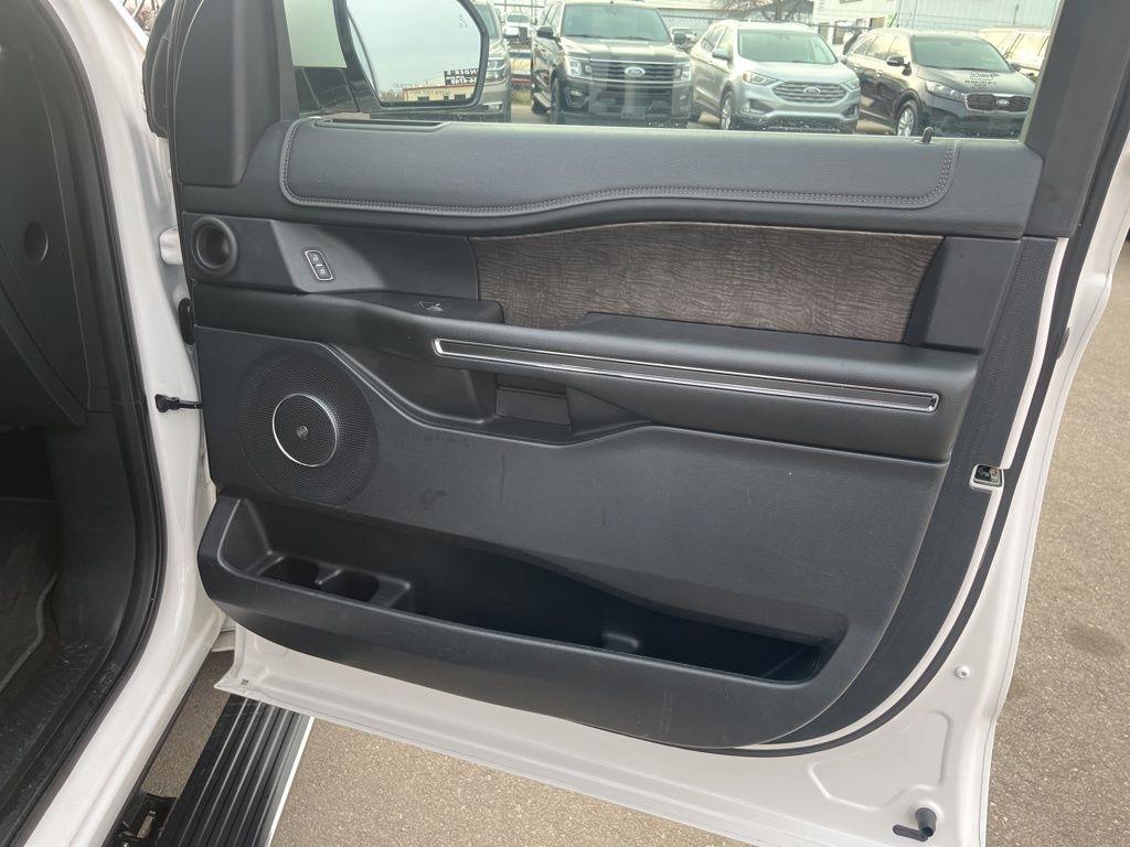 Ford Expedition  2019