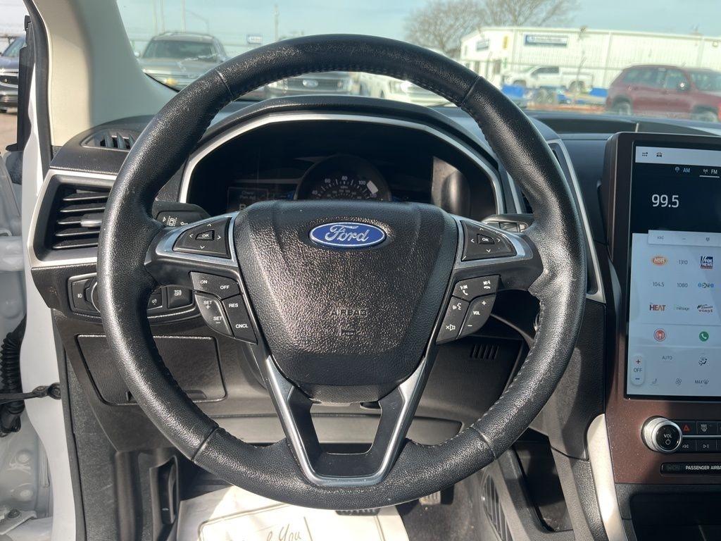Ford Edge  2021