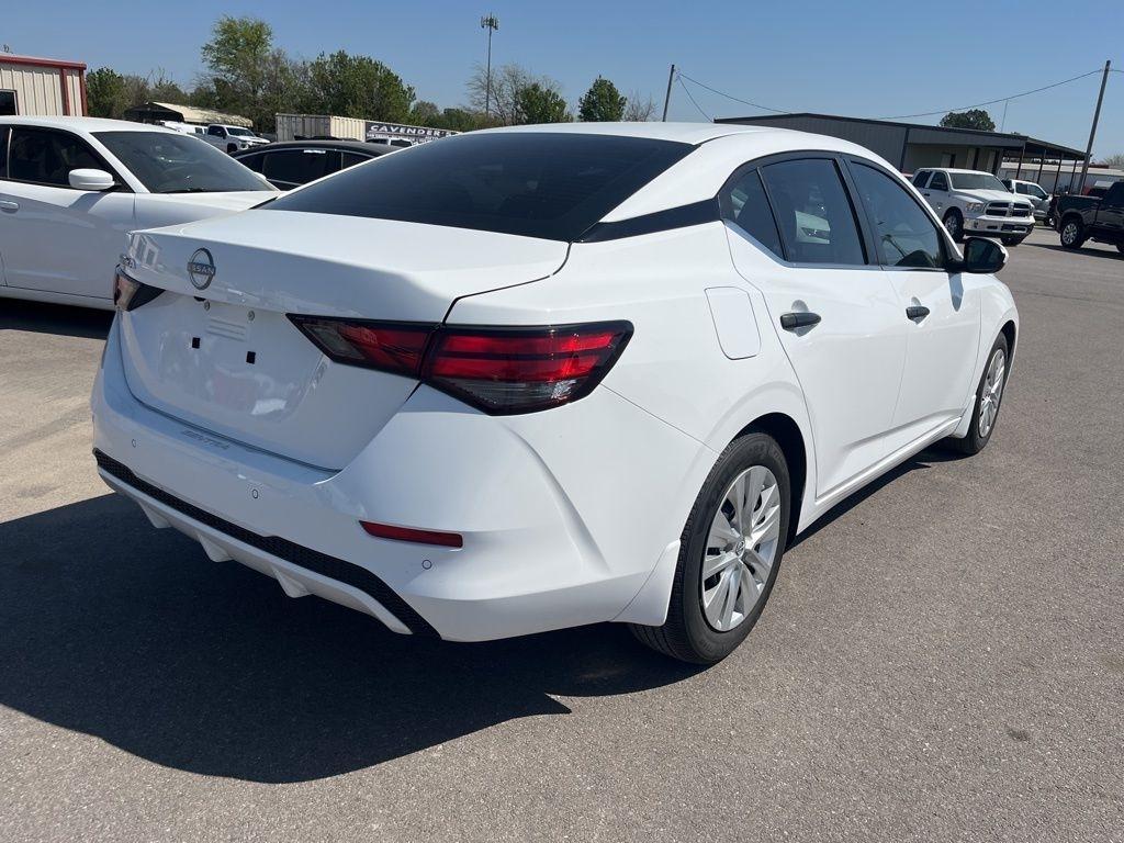 Nissan Sentra  2024