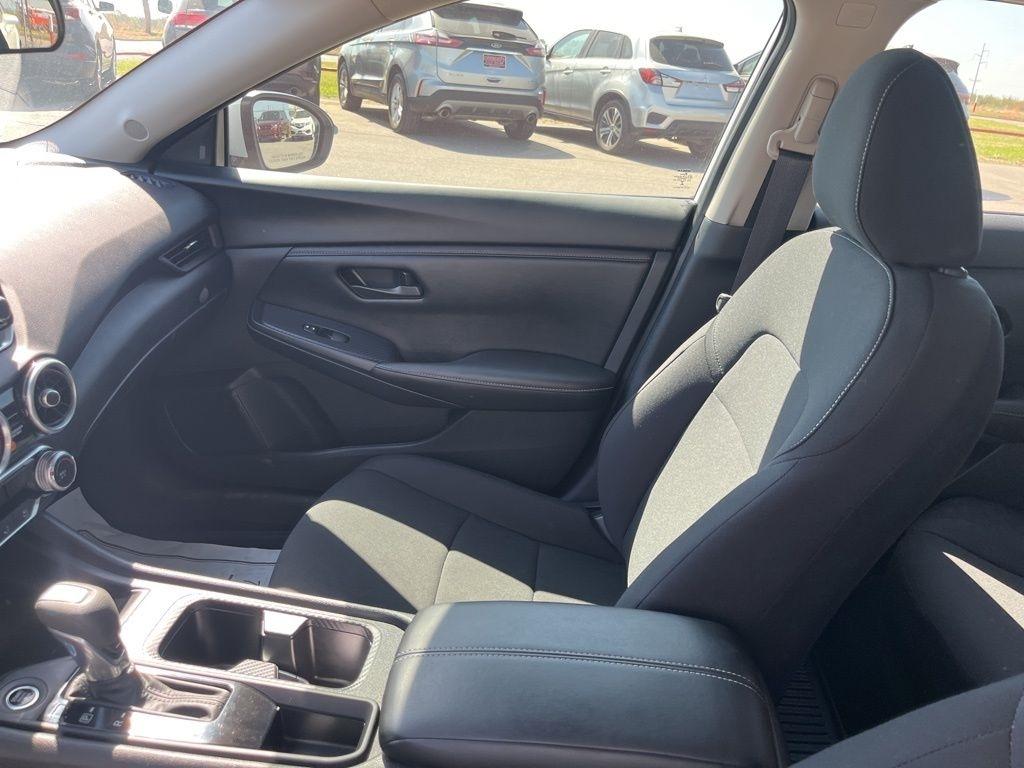 Nissan Sentra  2024