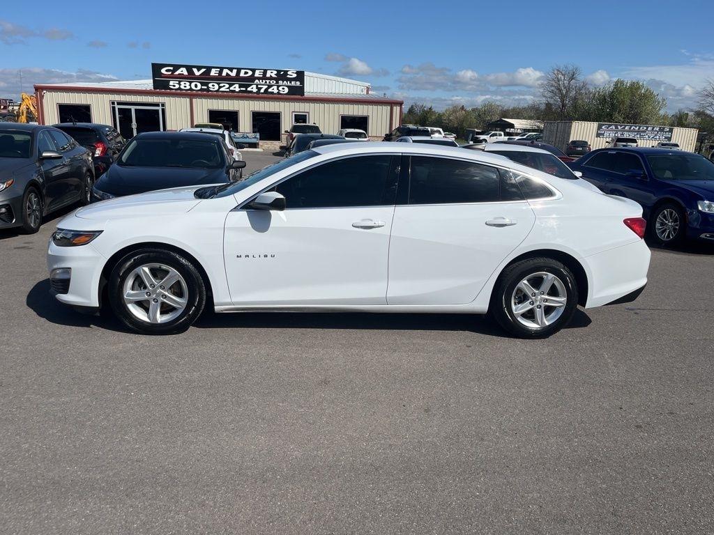 Chevrolet Malibu  2021