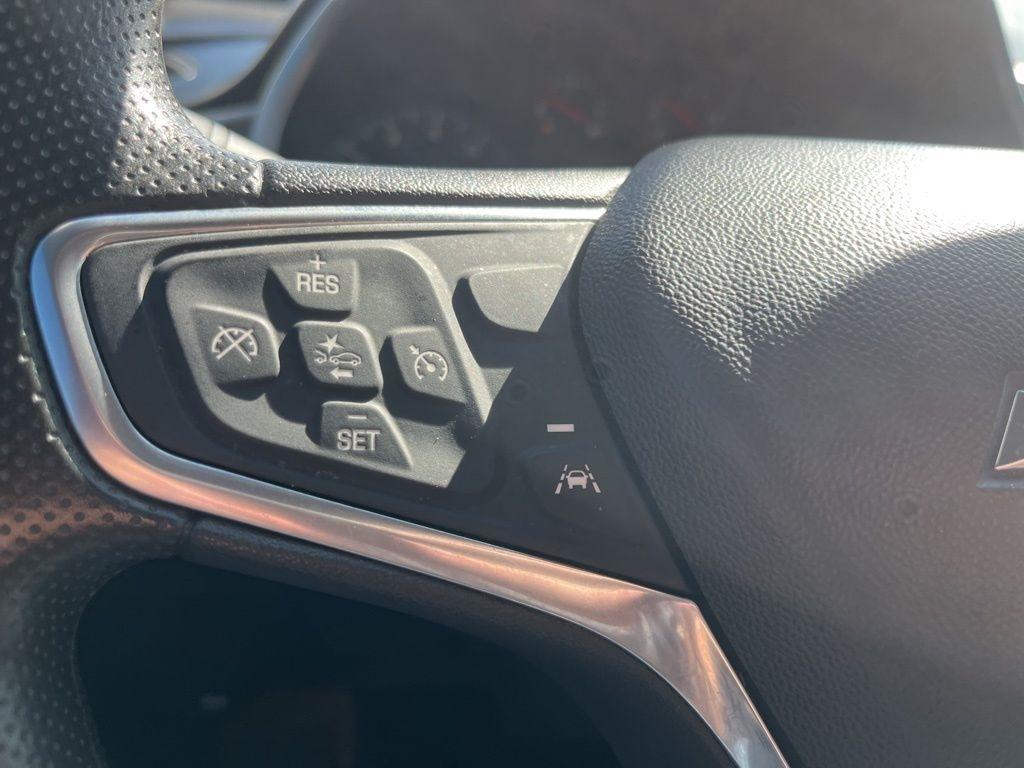 Chevrolet Malibu  2021