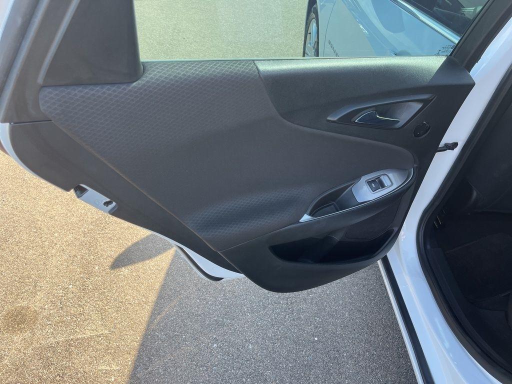 Chevrolet Malibu  2021