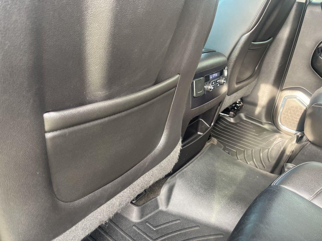 Chevrolet Tahoe  2015