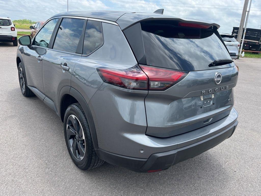 Nissan Rogue  2024