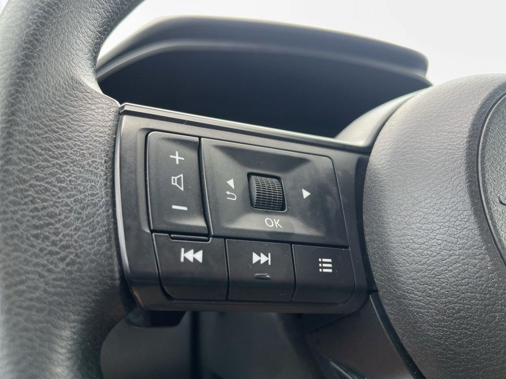 Nissan Rogue  2024