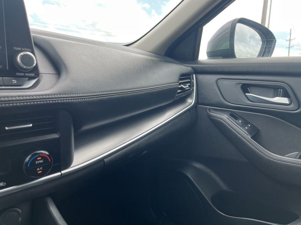 Nissan Rogue  2024