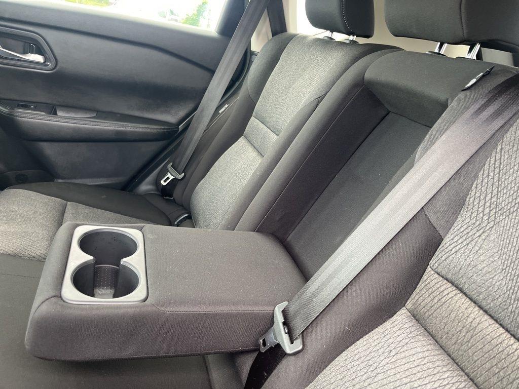 Nissan Rogue  2024