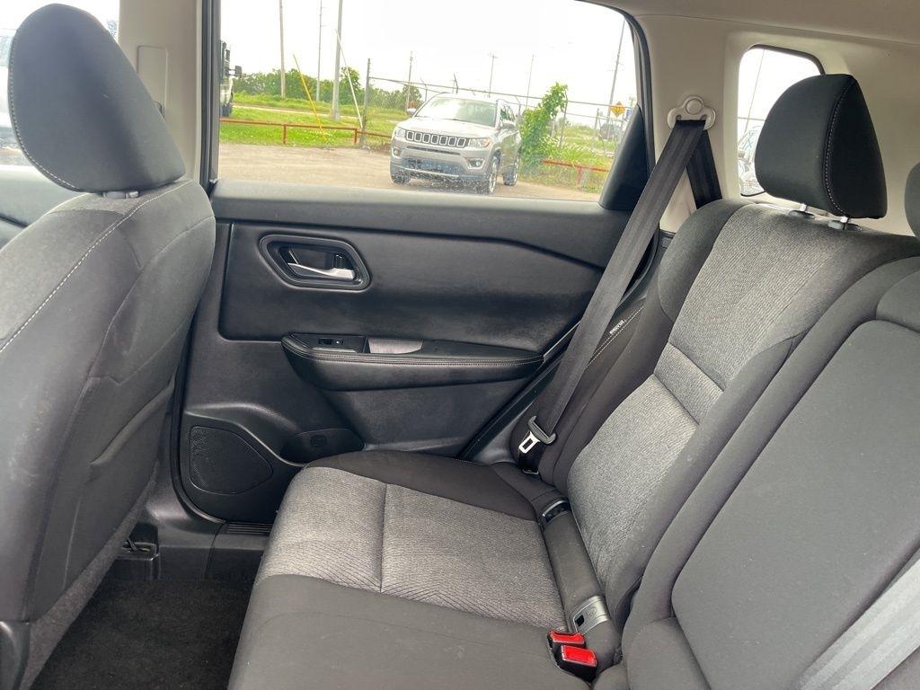 Nissan Rogue  2024