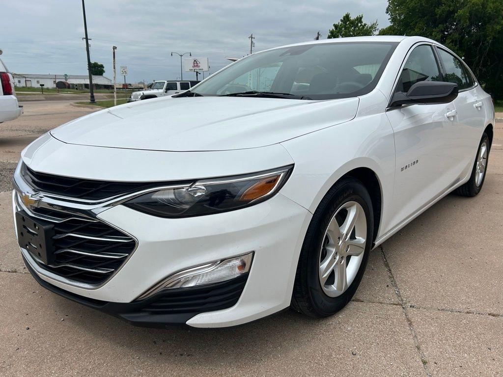 Chevrolet Malibu  2023