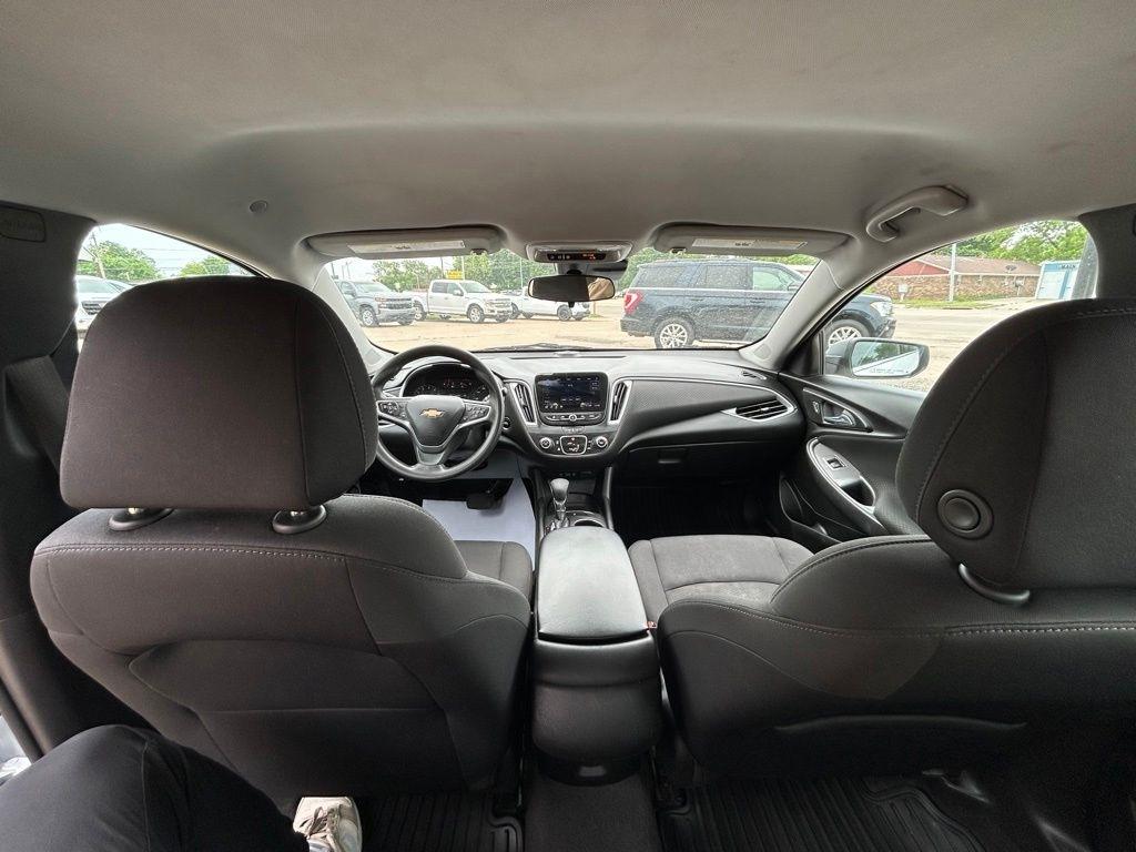 Chevrolet Malibu  2023