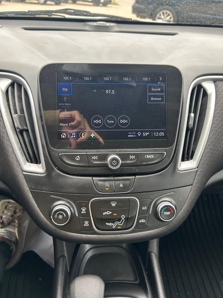 Chevrolet Malibu  2023