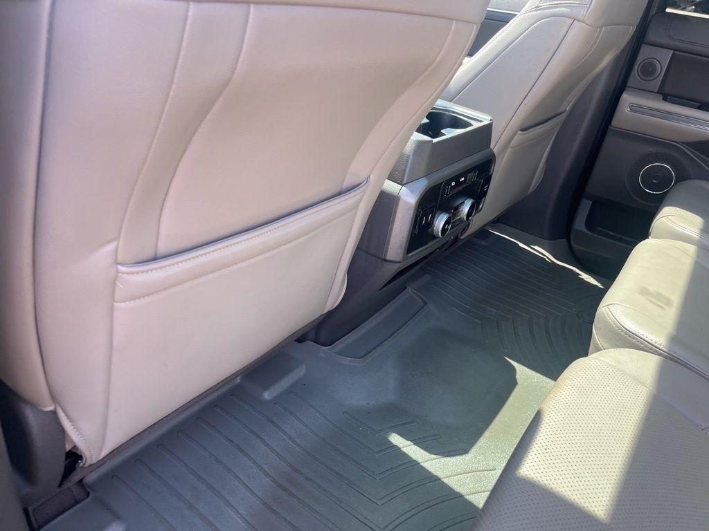 Ford Expedition  2018