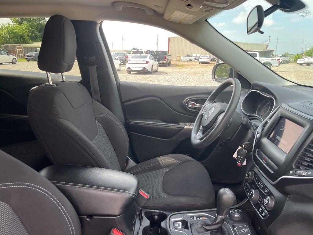 Jeep Cherokee  2020
