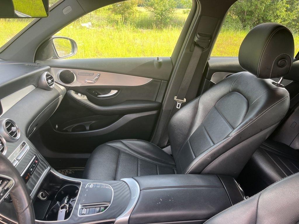 Mercedes-Benz GLC-Class  2020