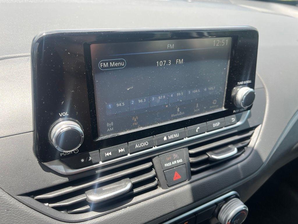 Nissan Altima  2024