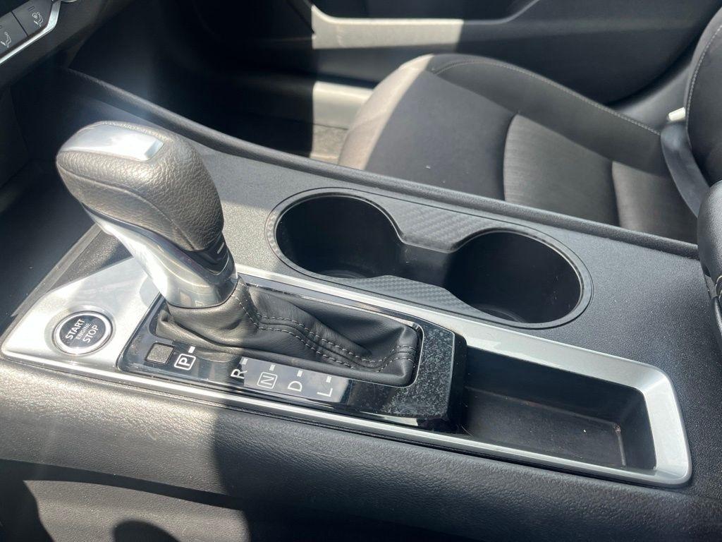 Nissan Altima  2024