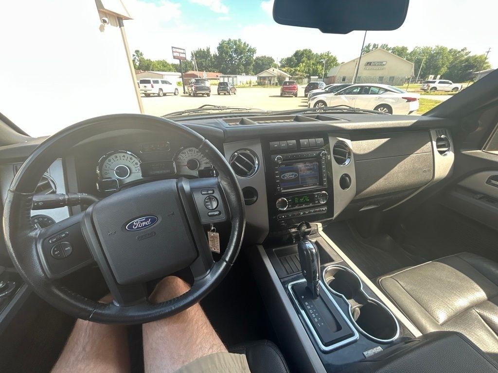 Ford Expedition  2014