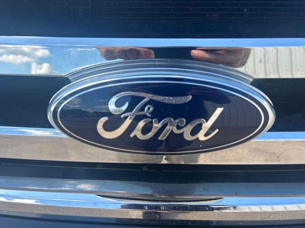 Ford Expedition  2014