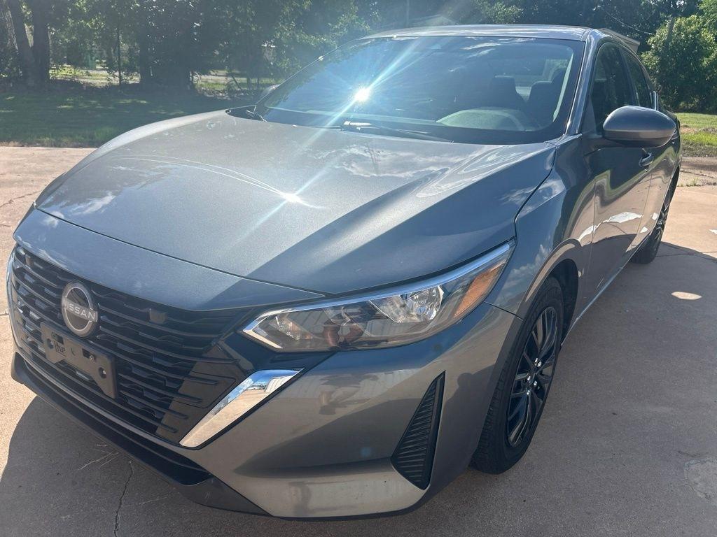 Nissan Sentra  2024