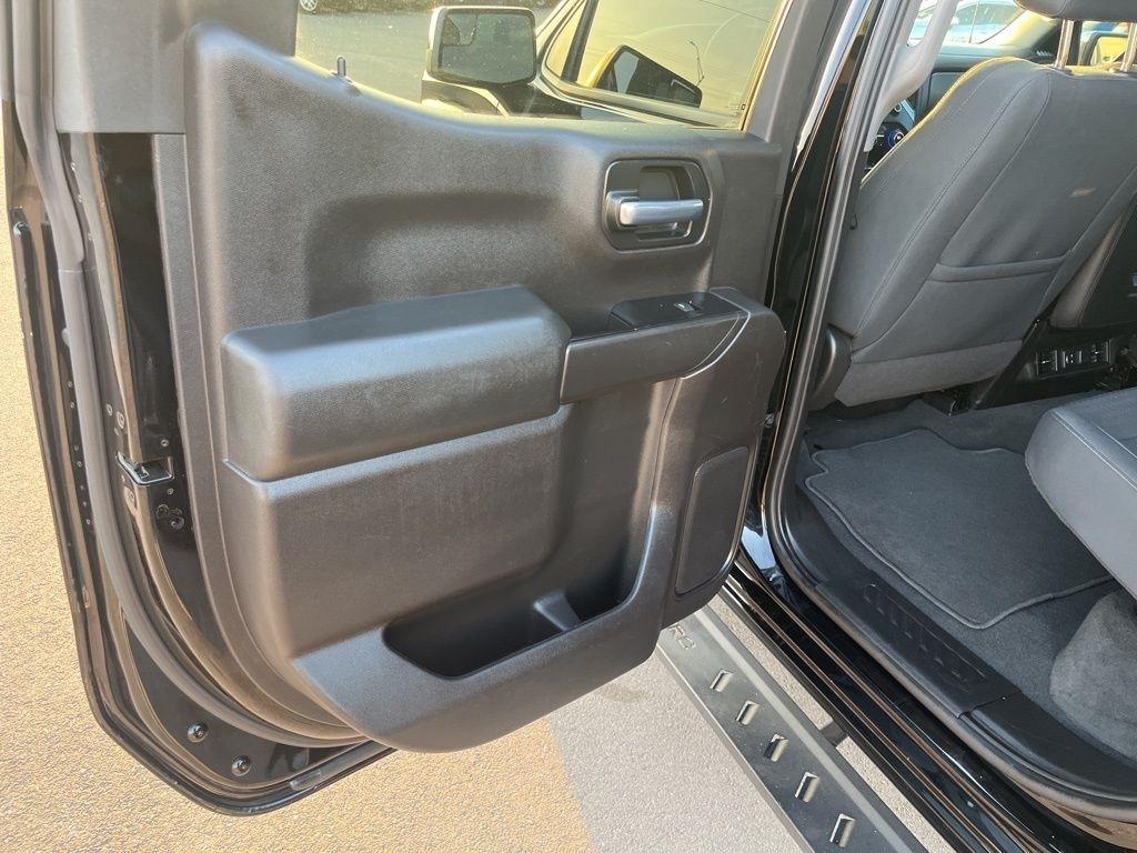 Chevrolet Silverado 1500  2020