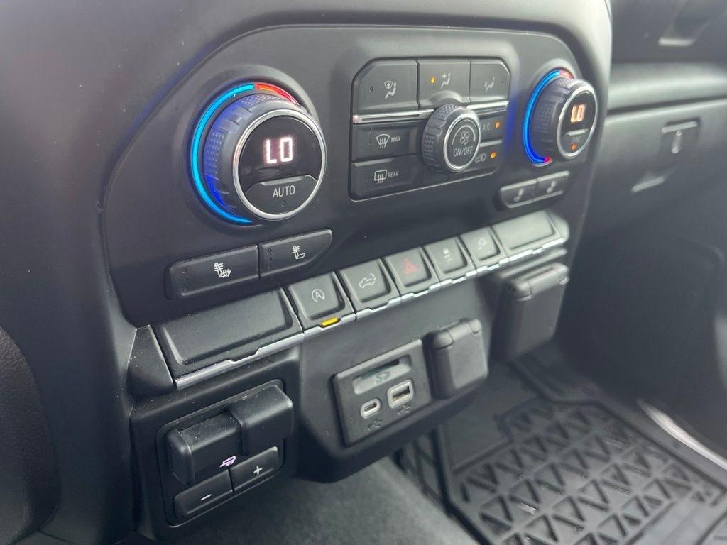 Chevrolet Silverado 1500  2020