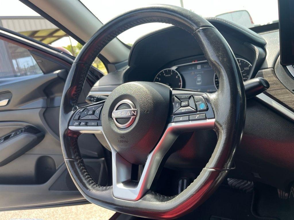 Nissan Altima  2023