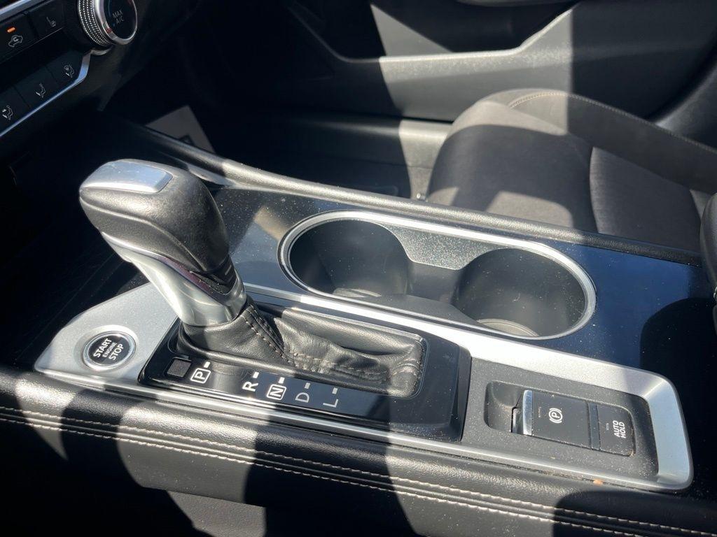 Nissan Altima  2023